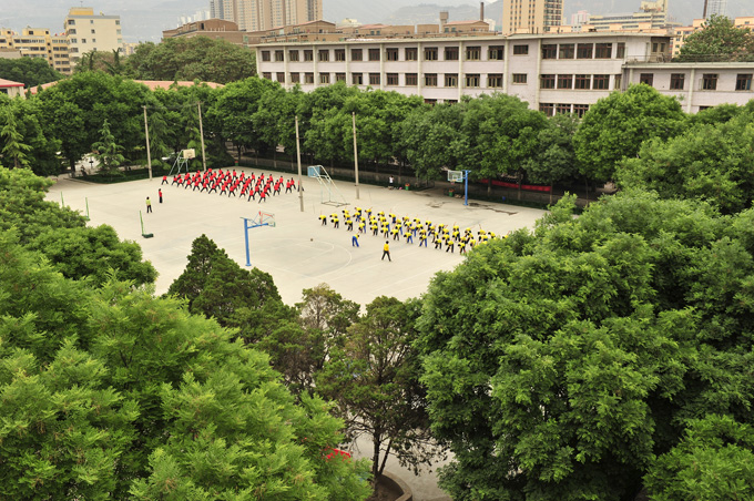 蘭州衛生學(xué)校招生辦聯(lián)系電話(huà)