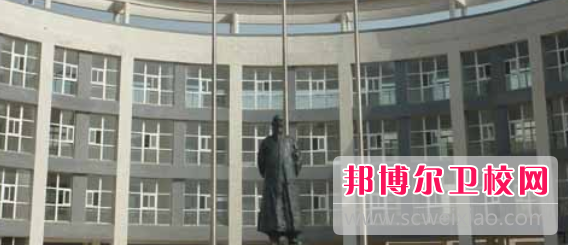南充技師學(xué)院2022年學(xué)費、收費多少