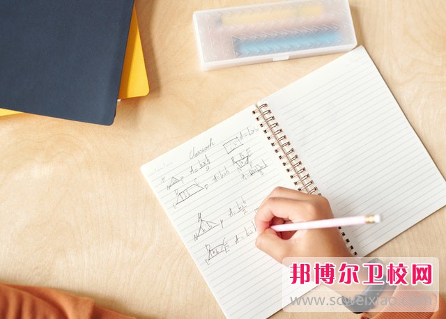 貴州省人民醫院護士學(xué)校助產(chǎn)專(zhuān)業(yè)介紹