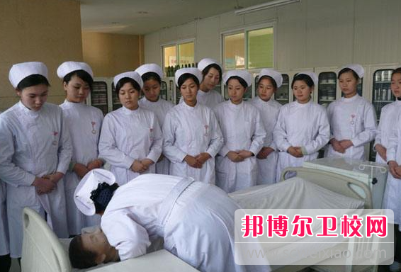 貴州2023年護理學(xué)校好不好就業(yè)