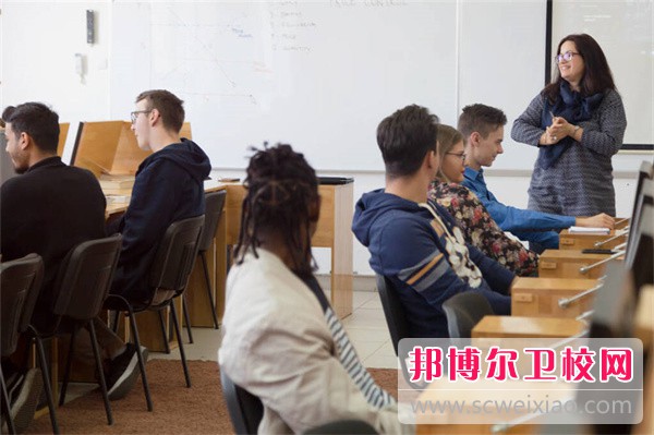 石家莊民辦護理專(zhuān)業(yè)學(xué)校排名榜（2024最新）