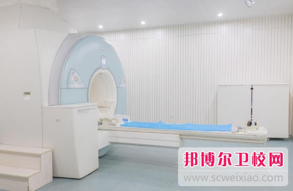 陜西2024年讀護理學(xué)校需要什么證件